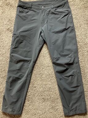 Patagonia, men’s grey size 35 hiking pants.  Excellent condition
